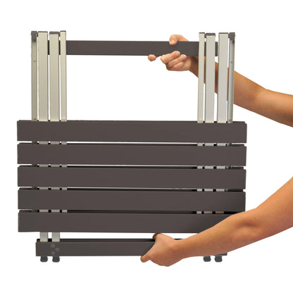 Compact Camp Table 25™ - Easy Serve